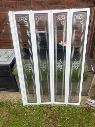 Shower screen over - shower,